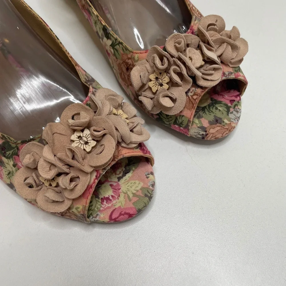 Hotter Betsy Pink Floral Peep Toe Wedge Sandals 3D Flower Applique Cottage 8.5
